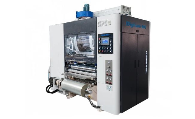 Бессольвентный ламинатор SINOMECH DigiLam 600 введён в эксплуатацию в государственной типографии Республики Беларусь